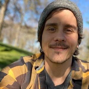 Meet your Posher, Justin
